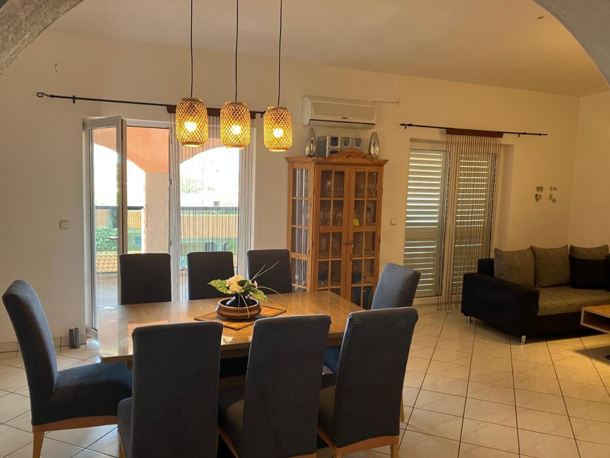 Apartmani Ivanic فير المظهر الخارجي الصورة