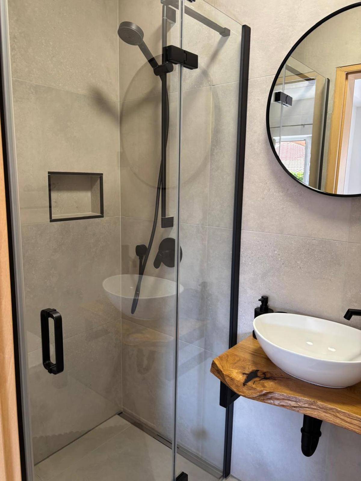 Apartmani Ivanic فير المظهر الخارجي الصورة