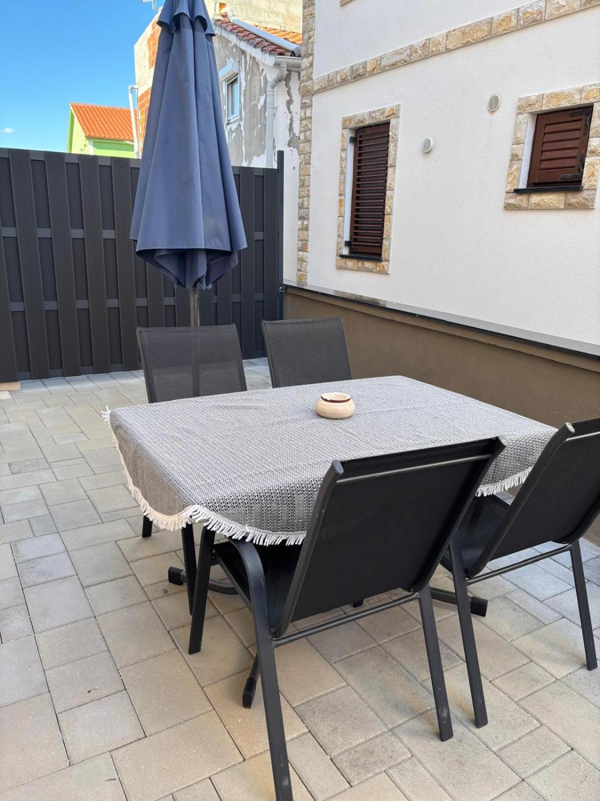 Apartmani Ivanic فير المظهر الخارجي الصورة